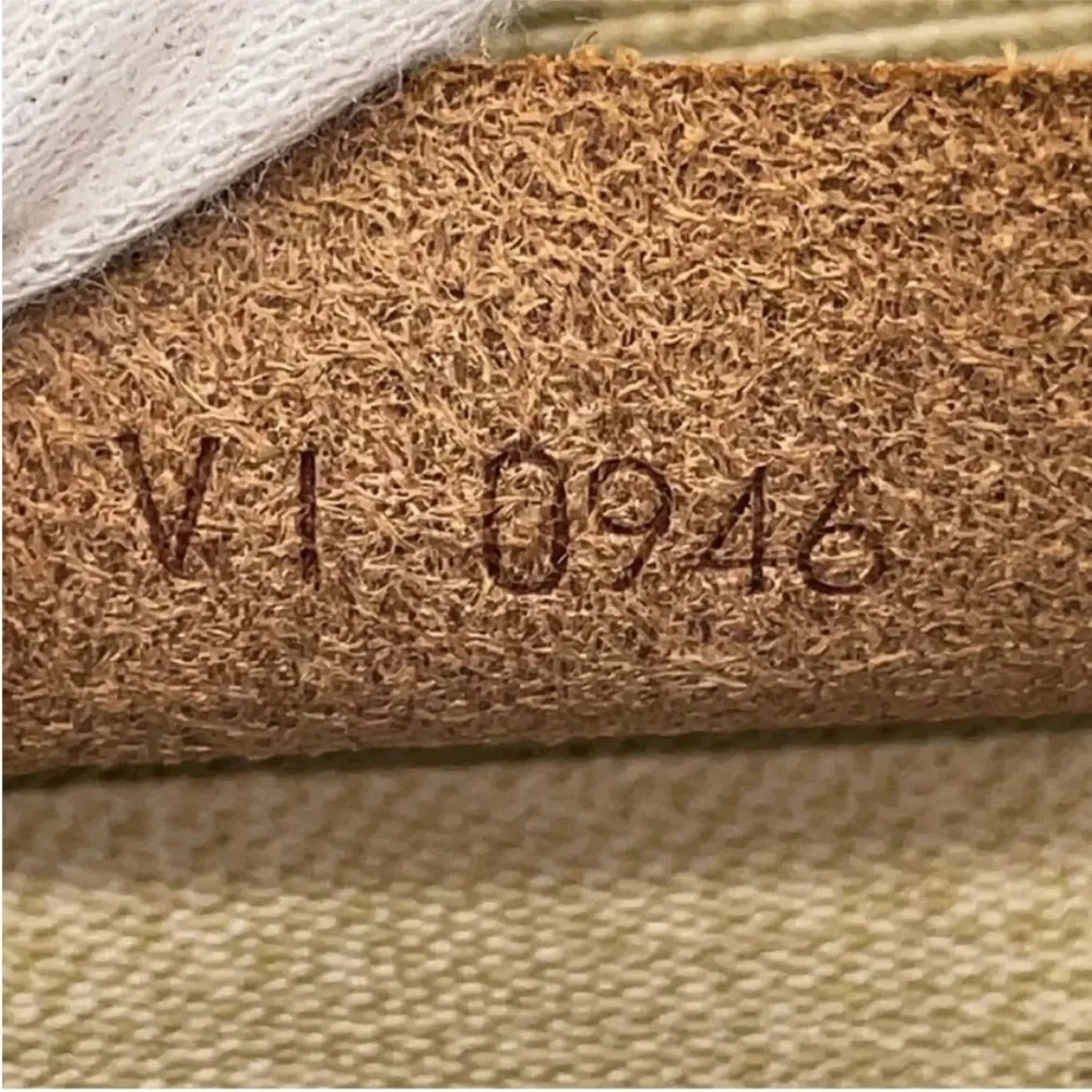 Louis Vuitton sophisticated louis